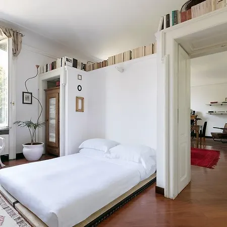 Via Rovani Apartman